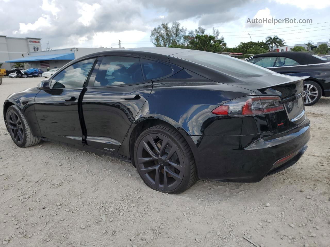 2021 Tesla Model S  Черный vin: 5YJSA1E6XMF453803