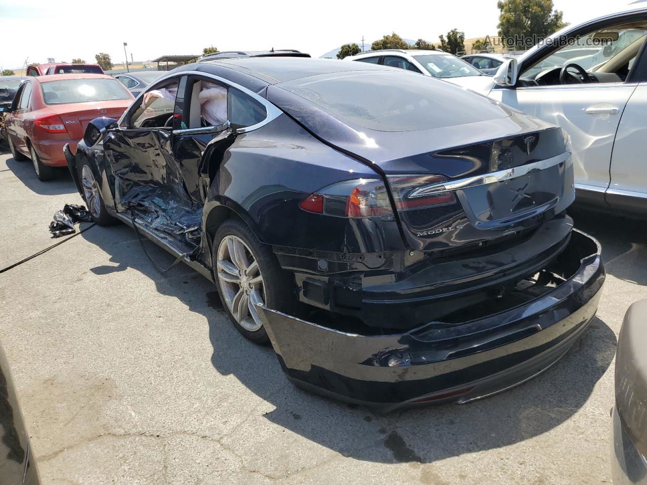 2014 Tesla Model S  Синий vin: 5YJSA1H10EFP44070