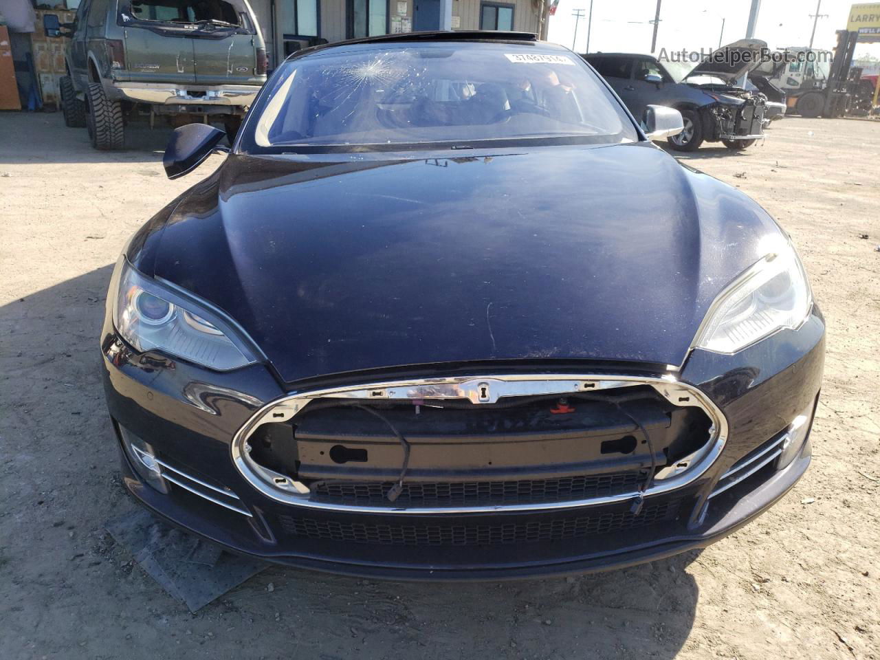 2014 Tesla Model S  Blue vin: 5YJSA1H10EFP44215