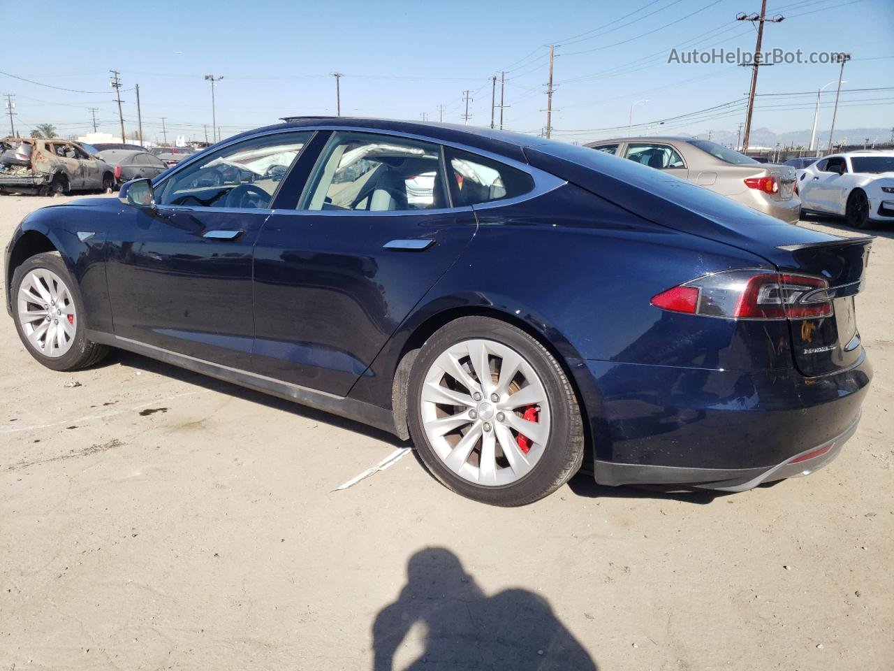 2014 Tesla Model S  Blue vin: 5YJSA1H10EFP44215