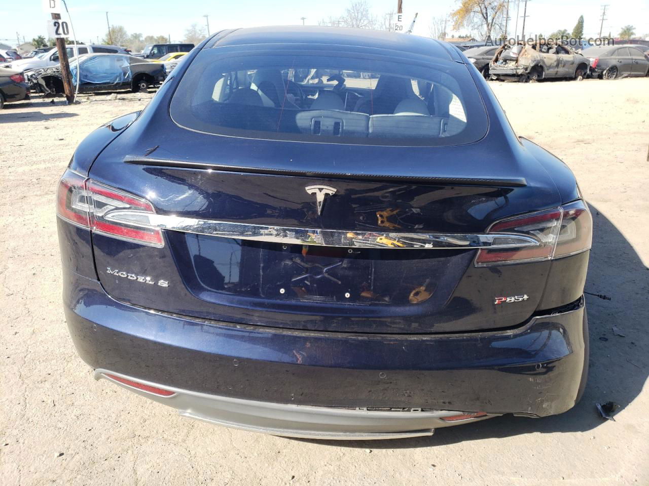 2014 Tesla Model S  Blue vin: 5YJSA1H10EFP44215