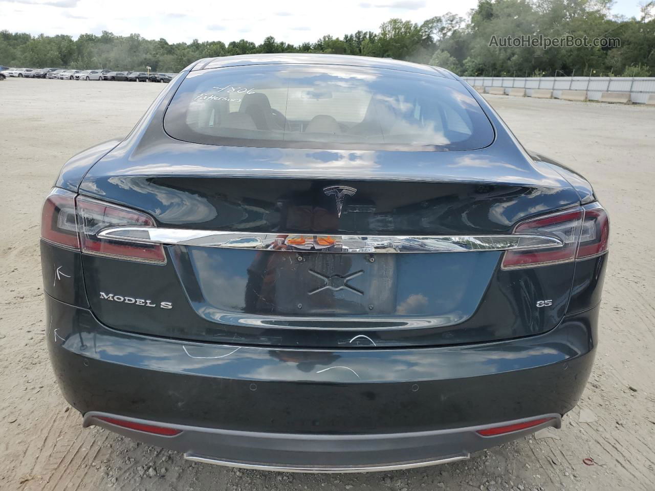 2014 Tesla Model S  Green vin: 5YJSA1H11EFP33370