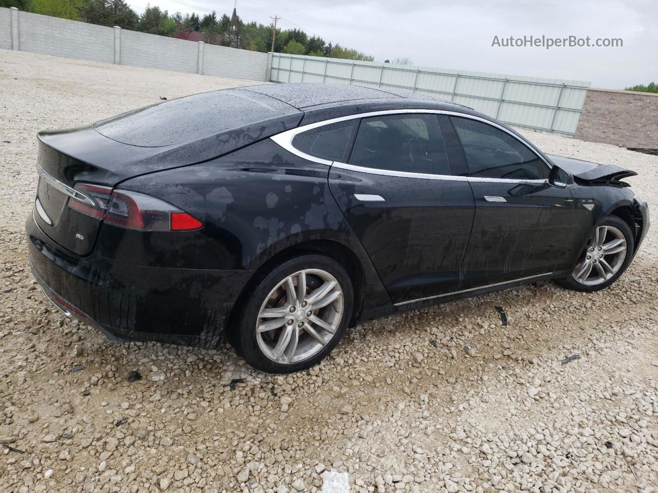 2014 Tesla Model S  Черный vin: 5YJSA1H11EFP36544