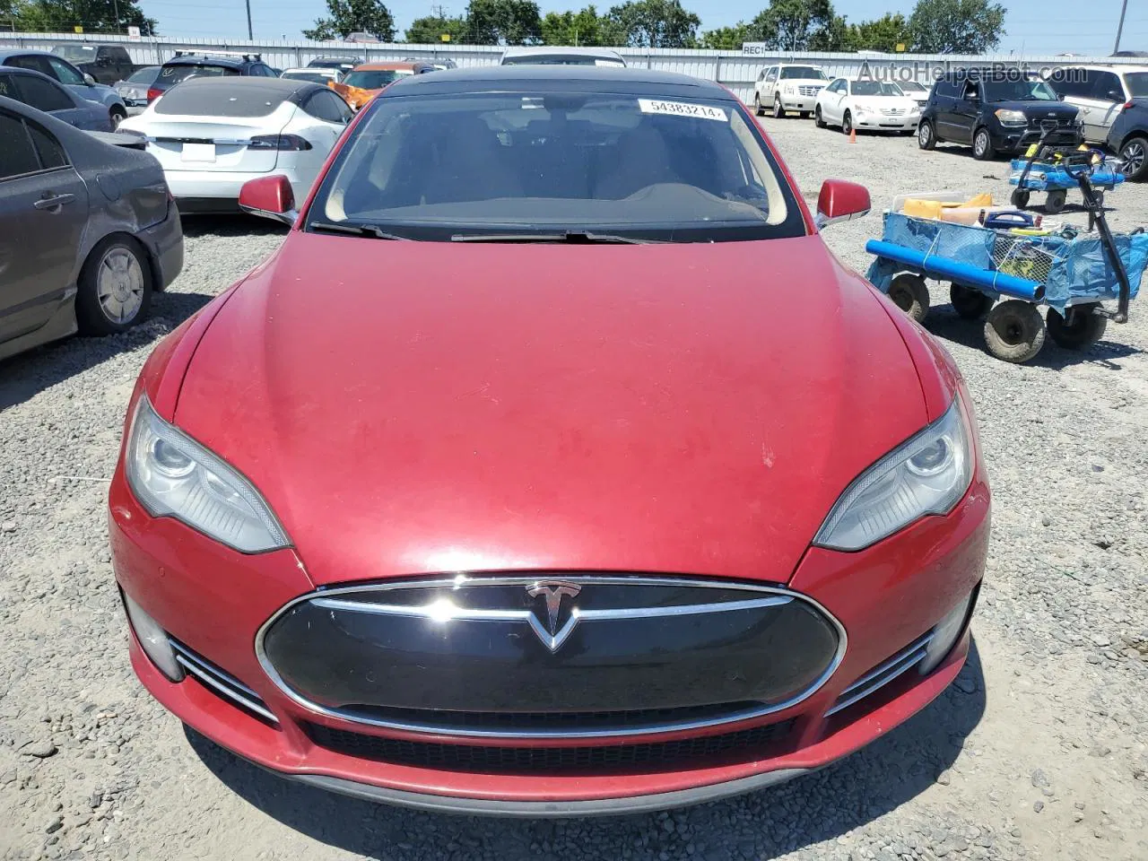 2014 Tesla Model S  Red vin: 5YJSA1H11EFP52257