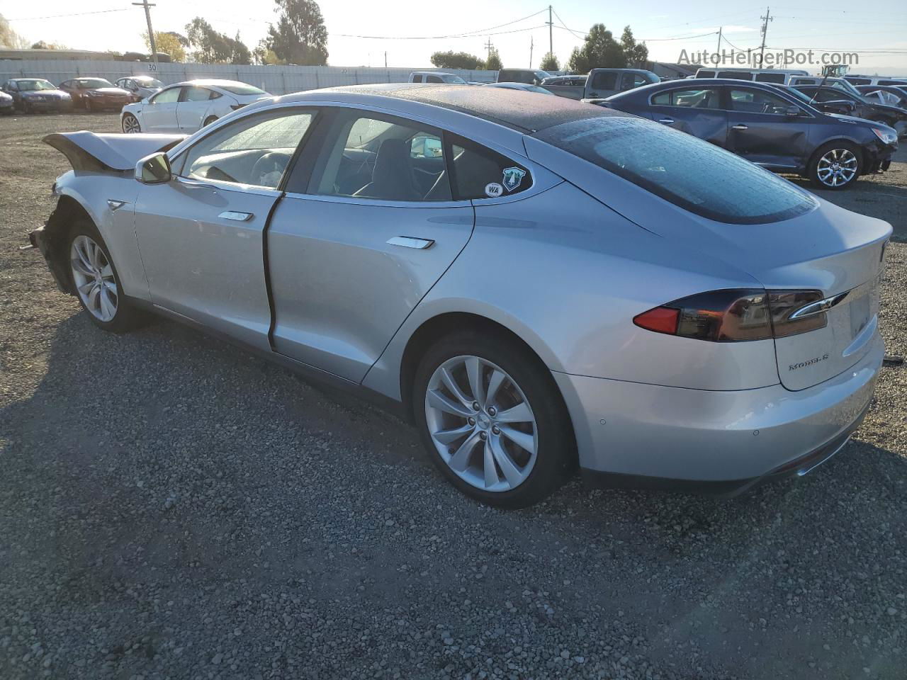 2014 Tesla Model S  Silver vin: 5YJSA1H11EFP53800