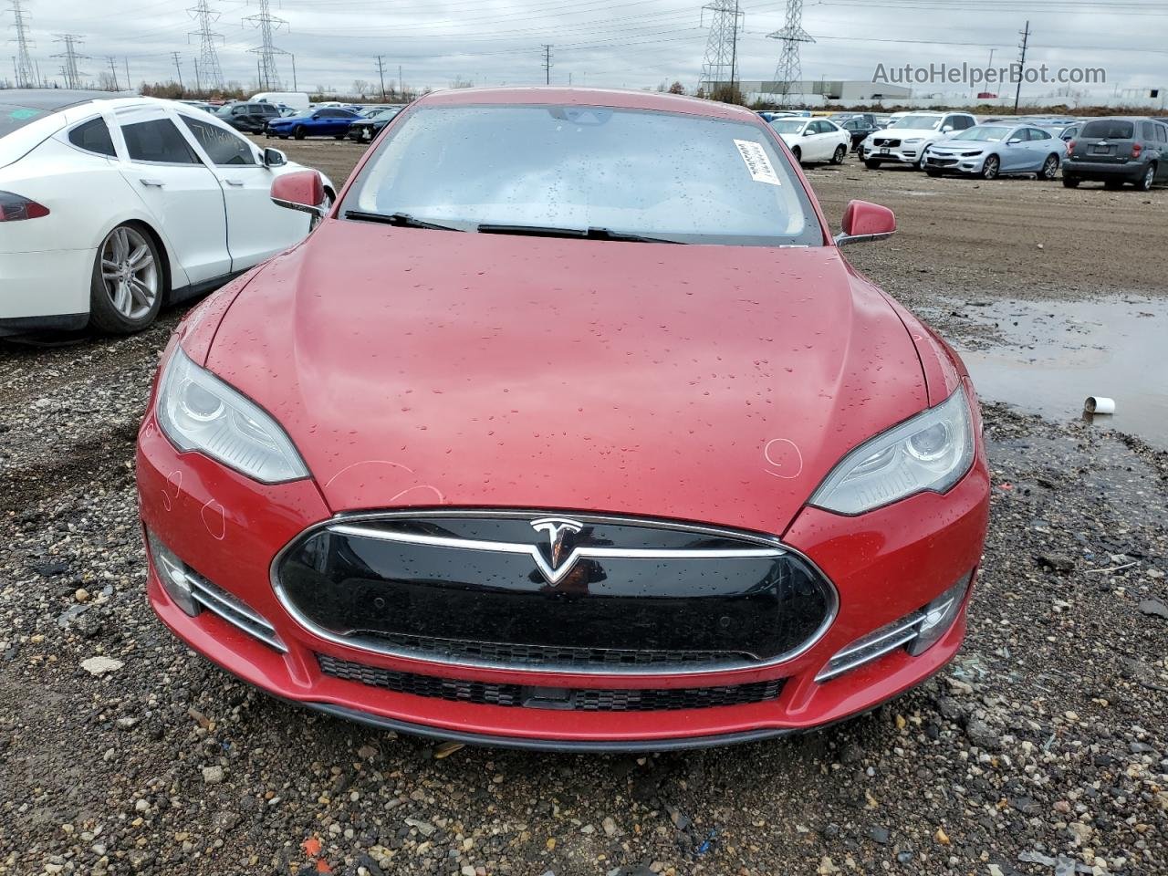 2014 Tesla Model S  Red vin: 5YJSA1H11EFP62299