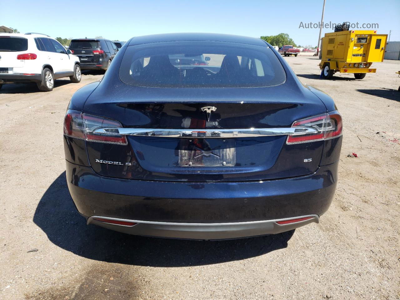 2014 Tesla Model S  Blue vin: 5YJSA1H12EFP28467