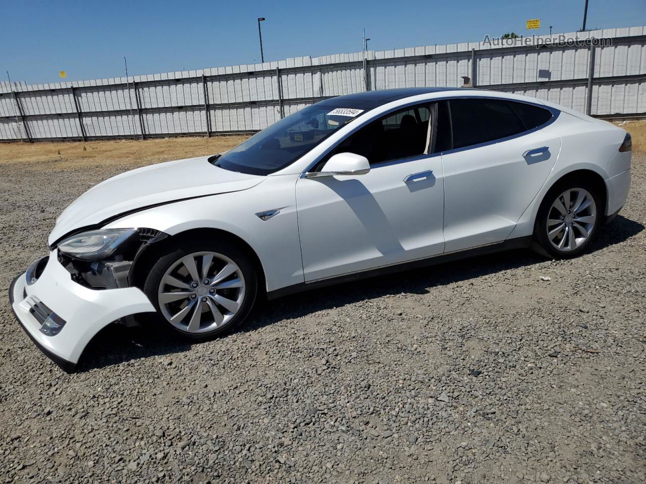 2014 Tesla Model S  White vin: 5YJSA1H12EFP44944