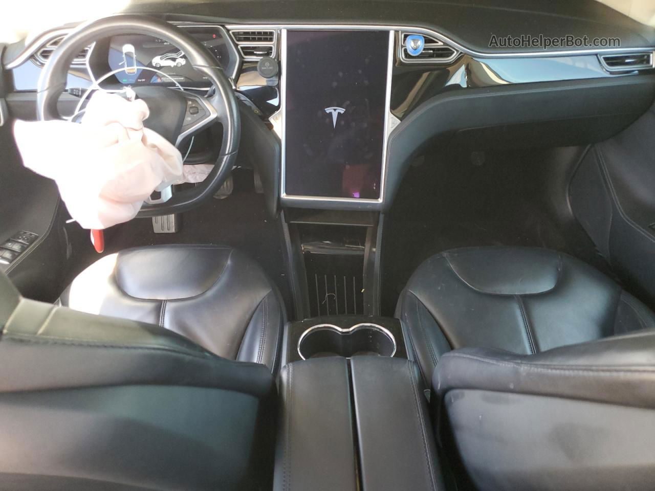 2014 Tesla Model S  White vin: 5YJSA1H12EFP44944