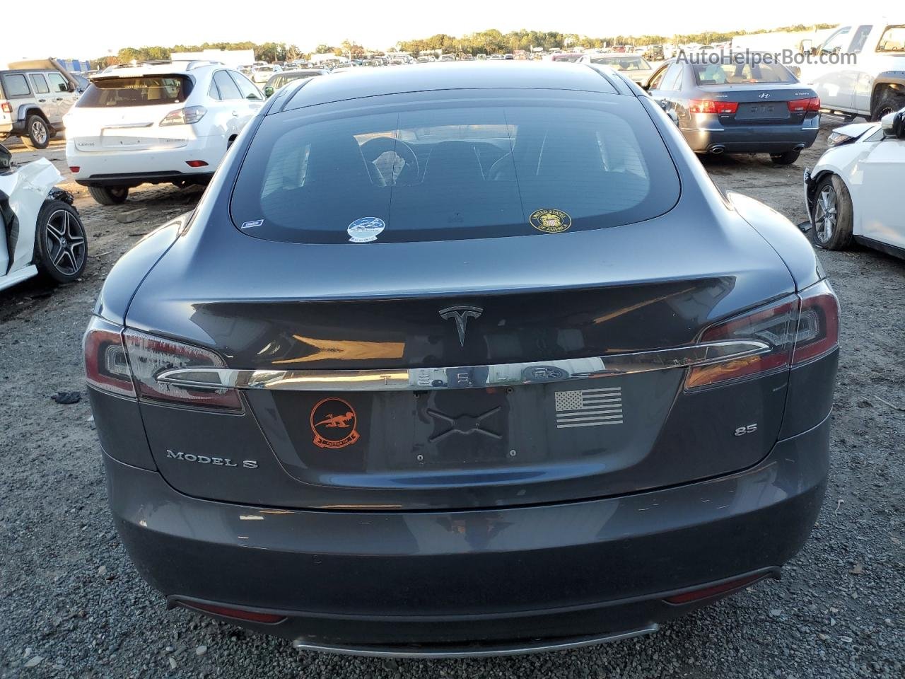 2014 Tesla Model S  Charcoal vin: 5YJSA1H12EFP56771