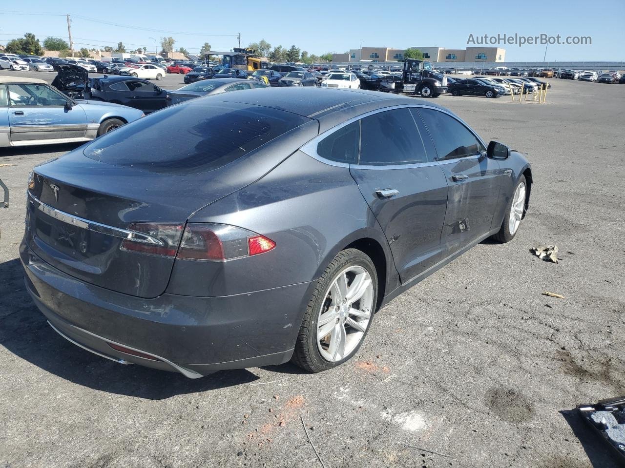 2014 Tesla Model S  Gray vin: 5YJSA1H12EFP57337