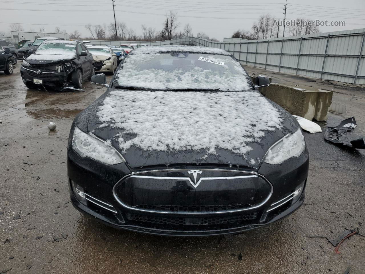 2014 Tesla Model S  Black vin: 5YJSA1H12EFP62439