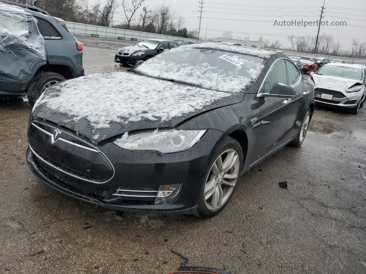 2014 Tesla Model S  Black vin: 5YJSA1H12EFP62439