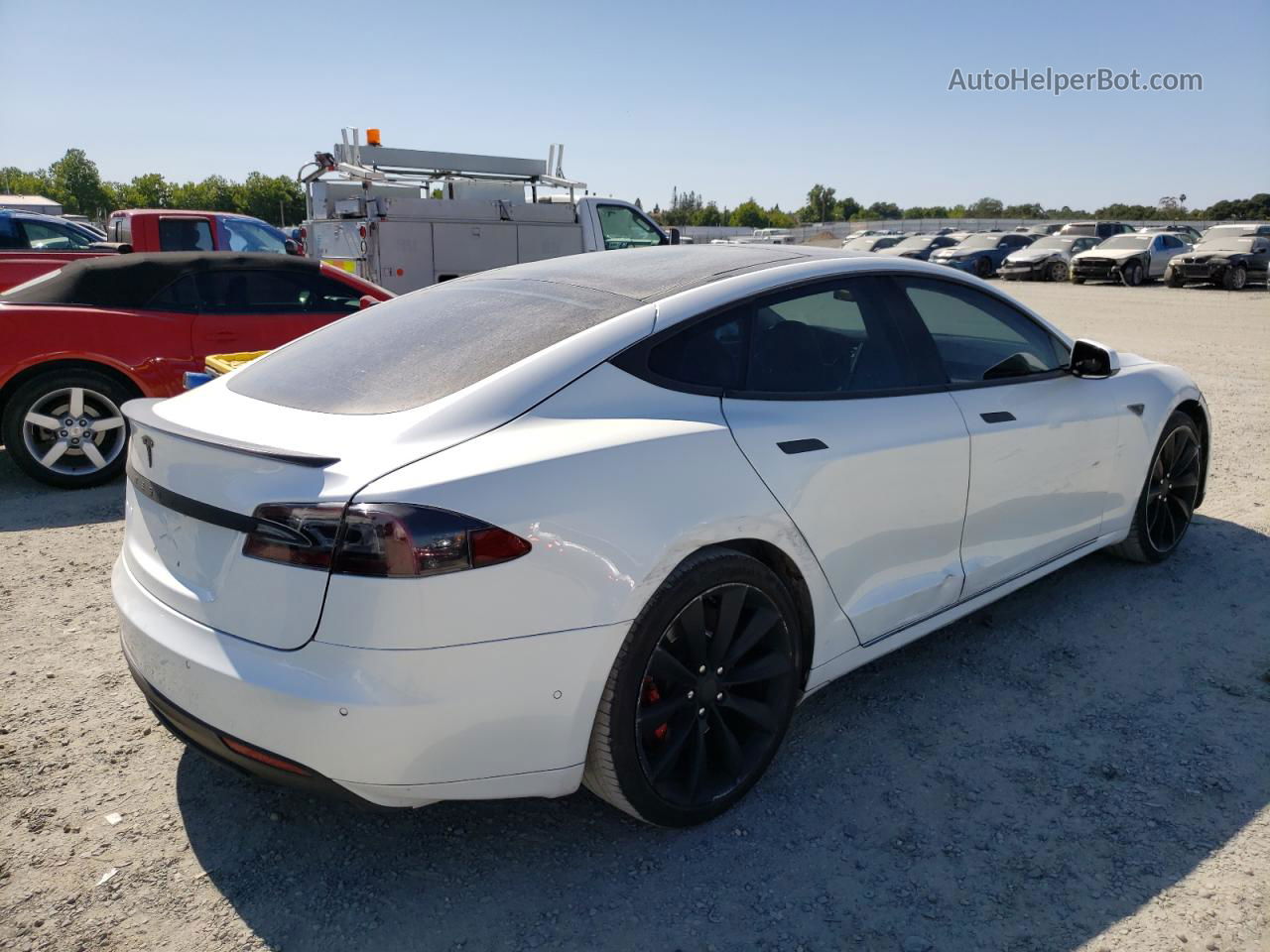 2014 Tesla Model S  Белый vin: 5YJSA1H12EFP63915