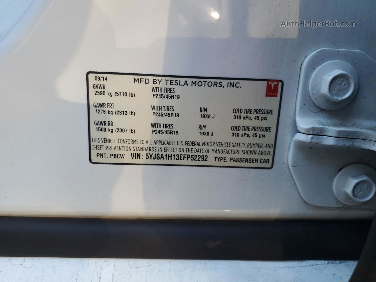 2014 Tesla Model S  White vin: 5YJSA1H13EFP52292