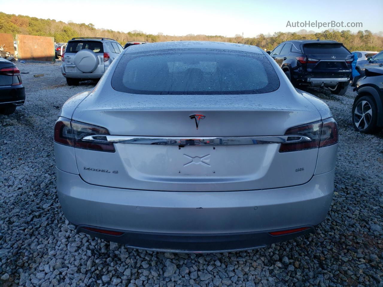 2014 Tesla Model S  Silver vin: 5YJSA1H13EFP60439