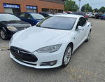 2014 Tesla Model S  White vin: 5YJSA1H13EFP61154