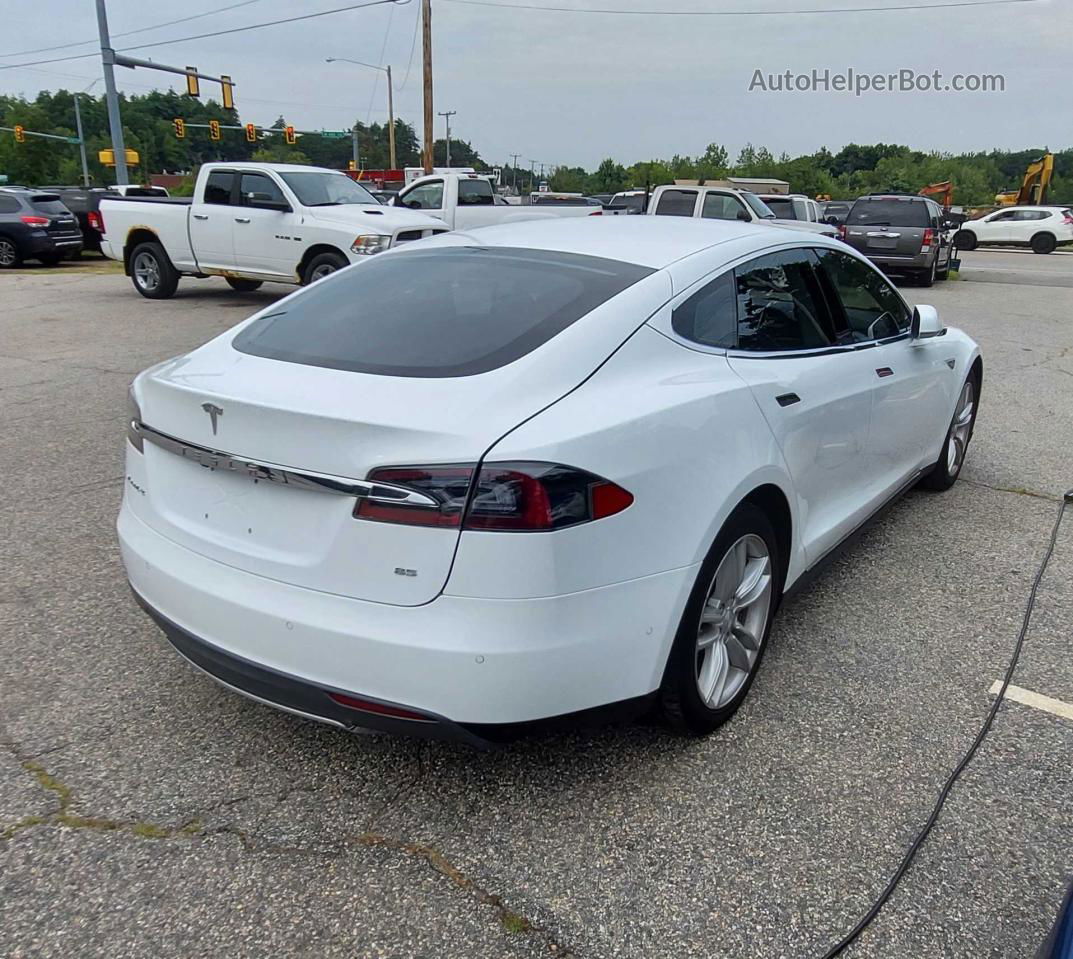 2014 Tesla Model S  Белый vin: 5YJSA1H13EFP61154