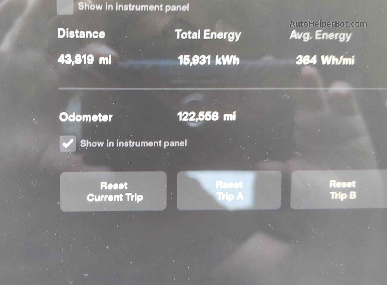 2014 Tesla Model S  Белый vin: 5YJSA1H13EFP61154