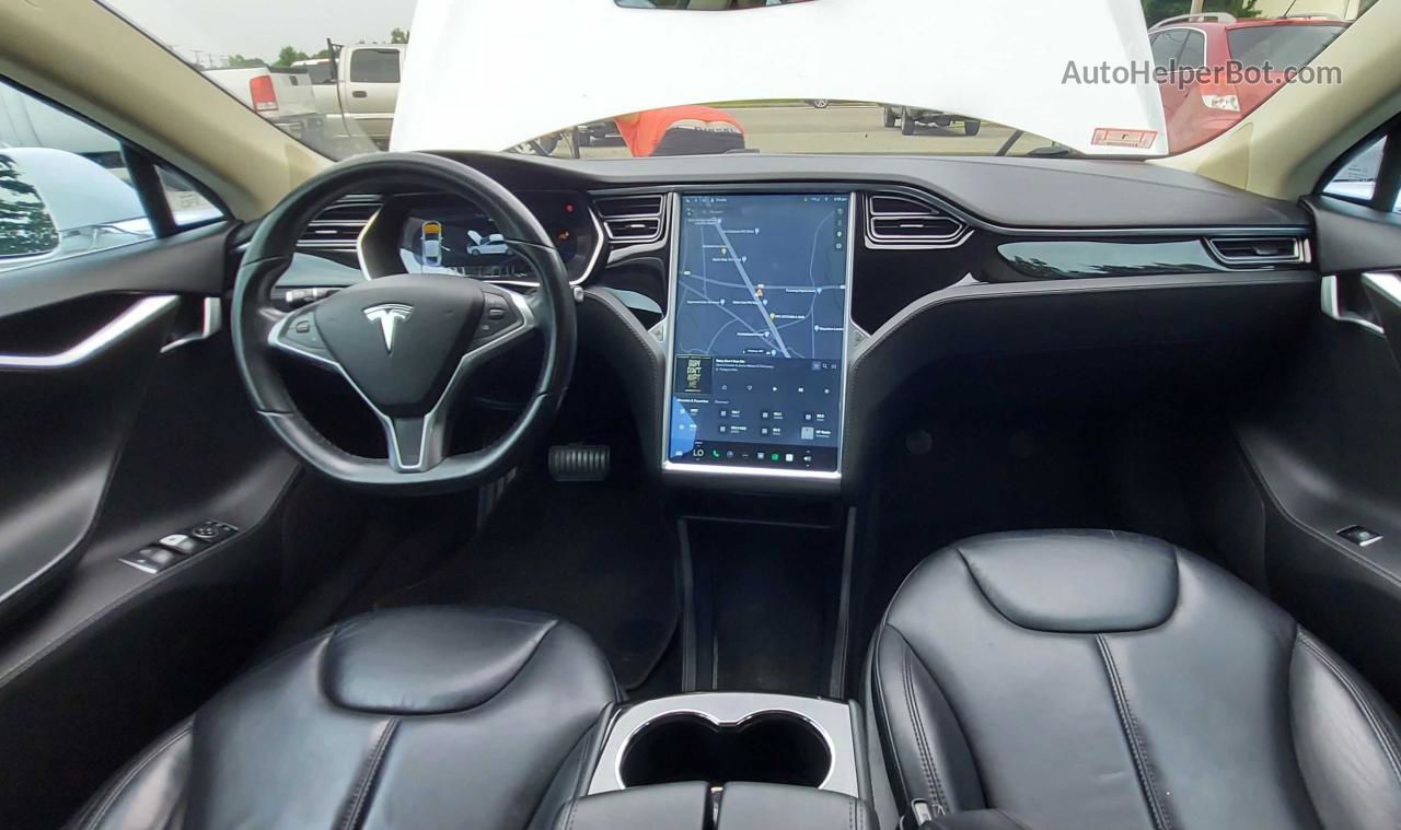 2014 Tesla Model S  Белый vin: 5YJSA1H13EFP61154