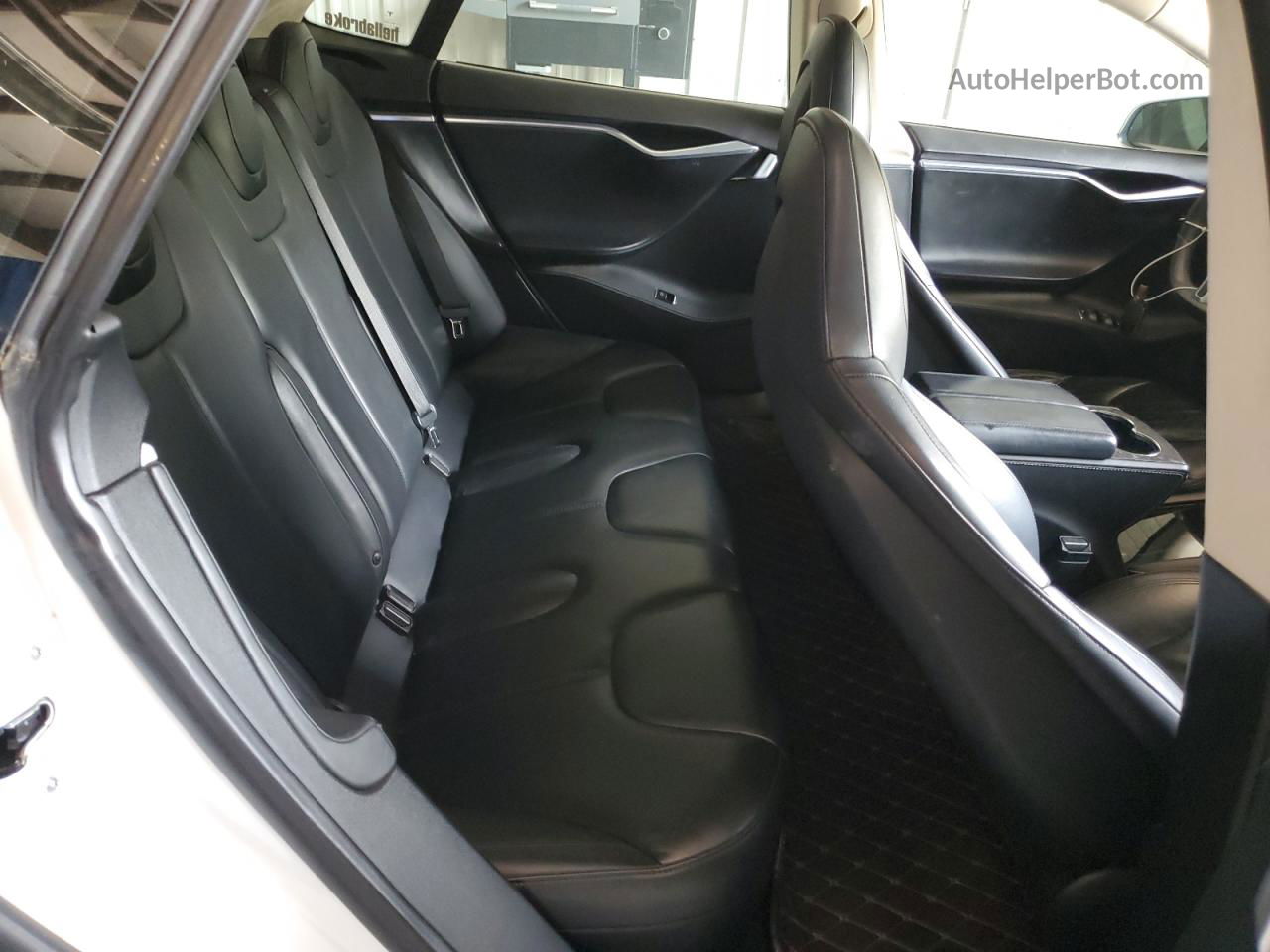 2014 Tesla Model S  Белый vin: 5YJSA1H14EFP38272