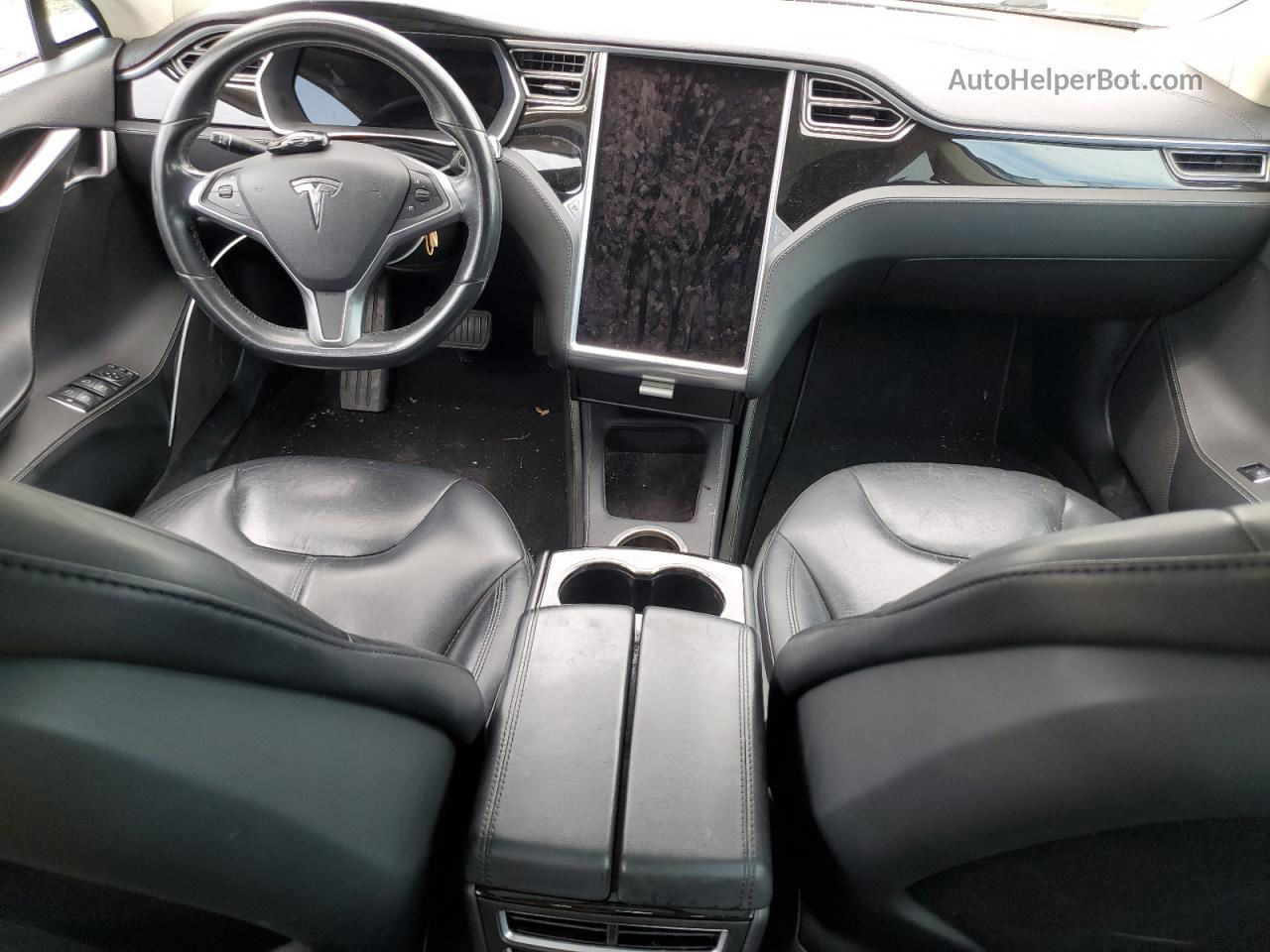 2014 Tesla Model S  White vin: 5YJSA1H14EFP48638