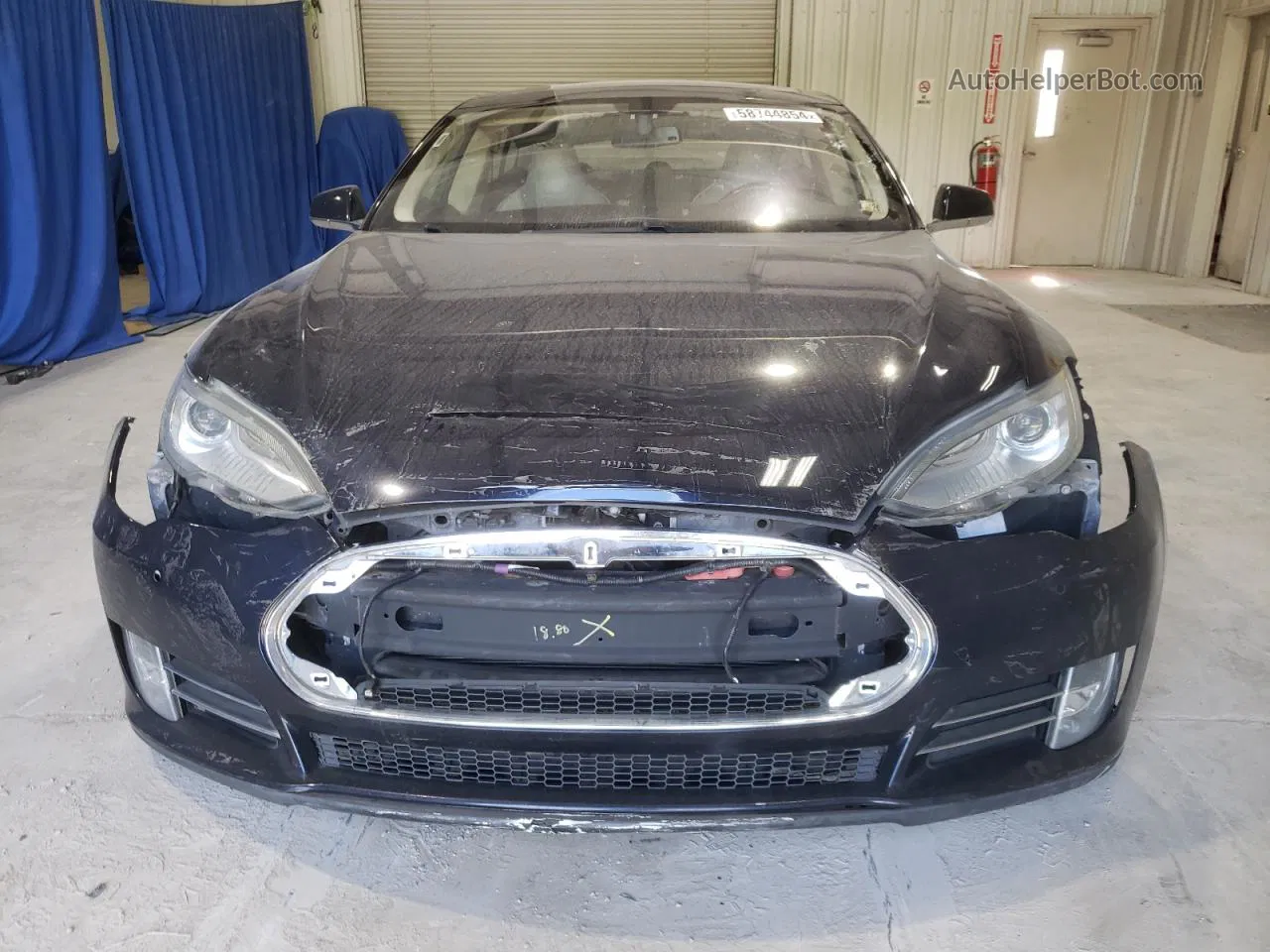 2014 Tesla Model S  Blue vin: 5YJSA1H14EFP52611