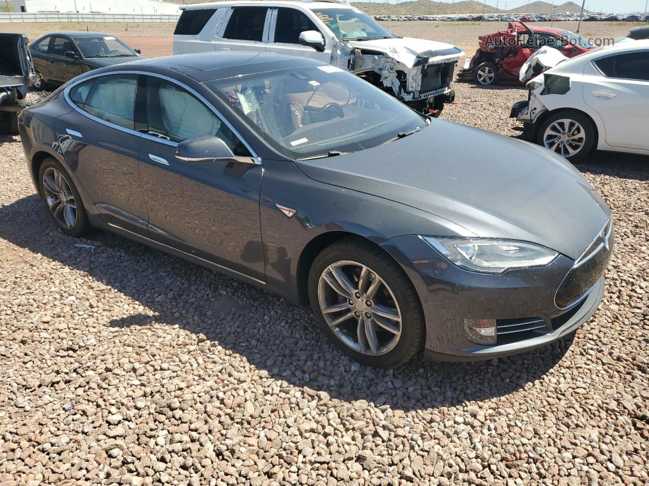 2014 Tesla Model S  Gray vin: 5YJSA1H14EFP61521