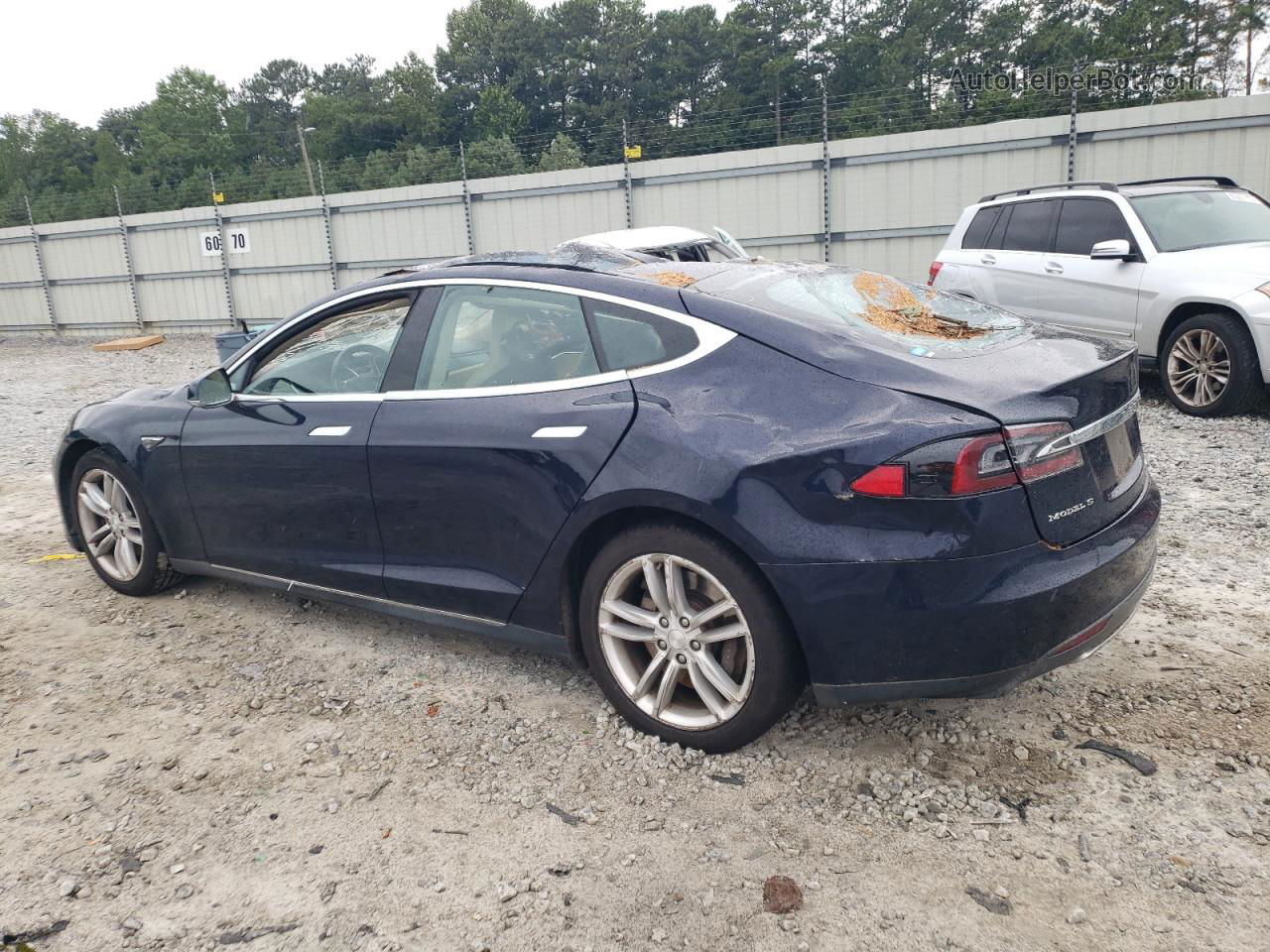 2014 Tesla Model S  Blue vin: 5YJSA1H15EFP32268