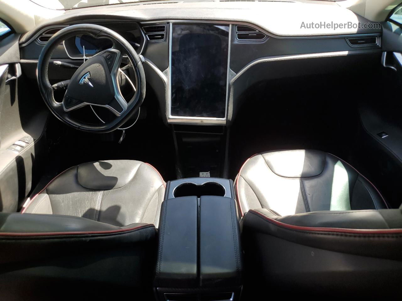 2014 Tesla Model S  Черный vin: 5YJSA1H15EFP44601