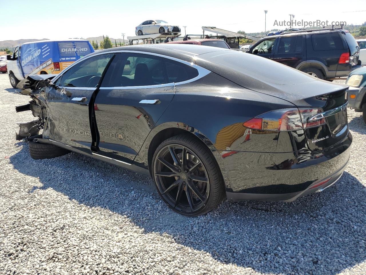 2014 Tesla Model S  Черный vin: 5YJSA1H15EFP44601