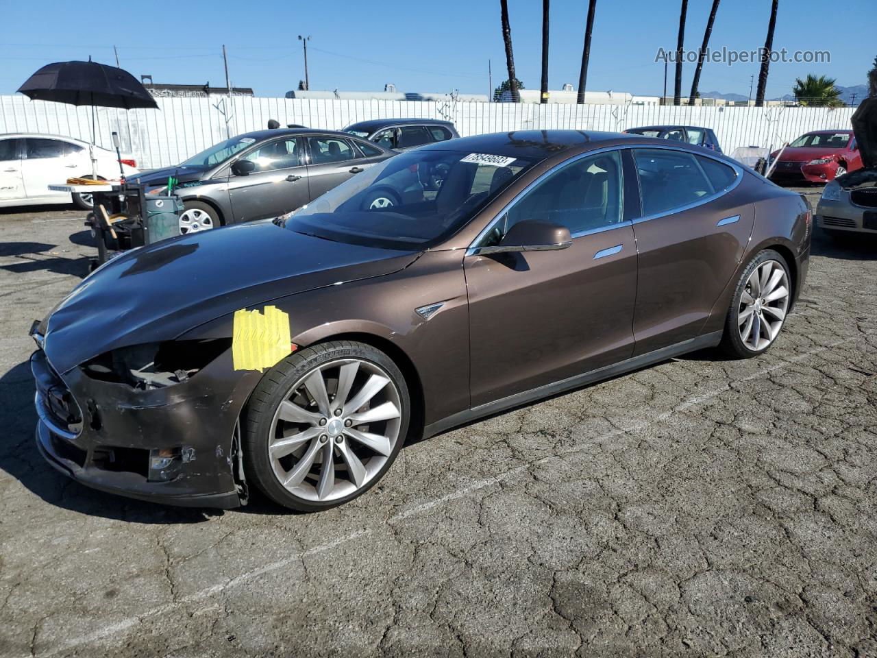 2014 Tesla Model S  Brown vin: 5YJSA1H16EFP57129