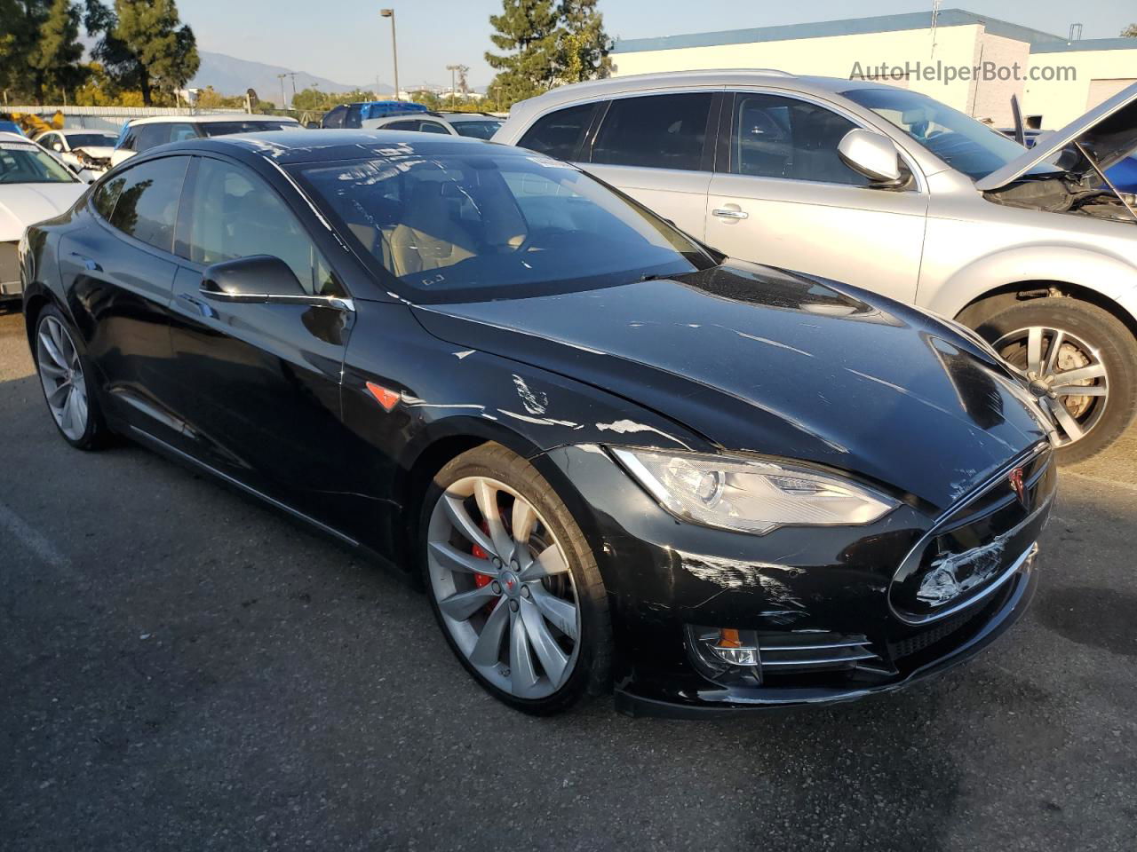 2014 Tesla Model S  Black vin: 5YJSA1H17EFP20042