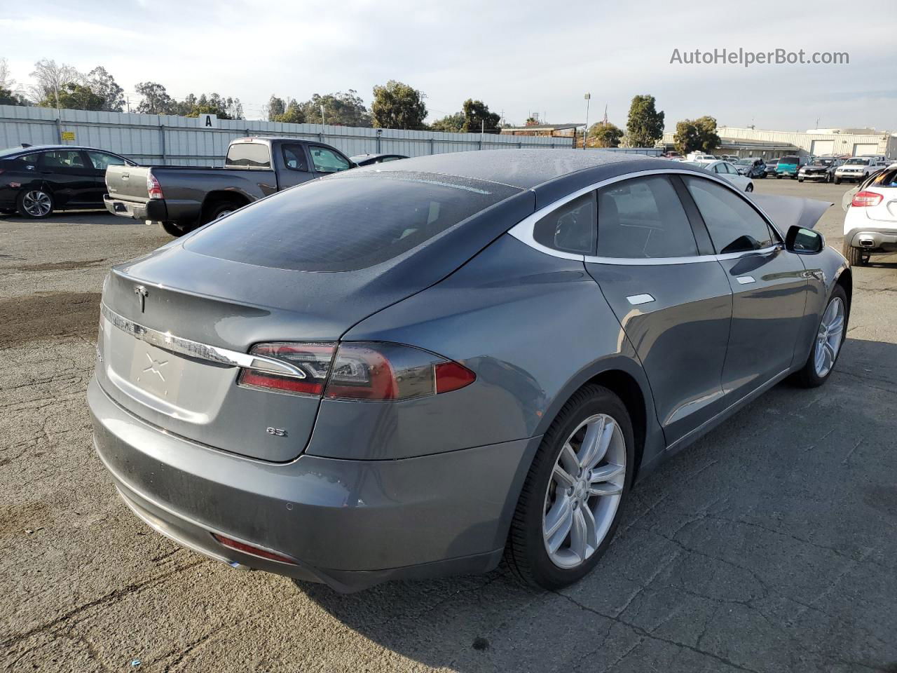 2014 Tesla Model S  Gray vin: 5YJSA1H17EFP44275