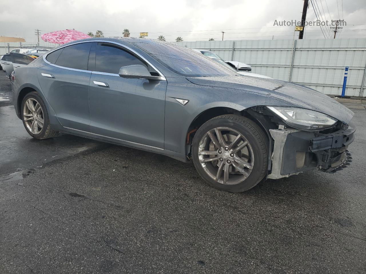 2014 Tesla Model S  Charcoal vin: 5YJSA1H18EFP30319