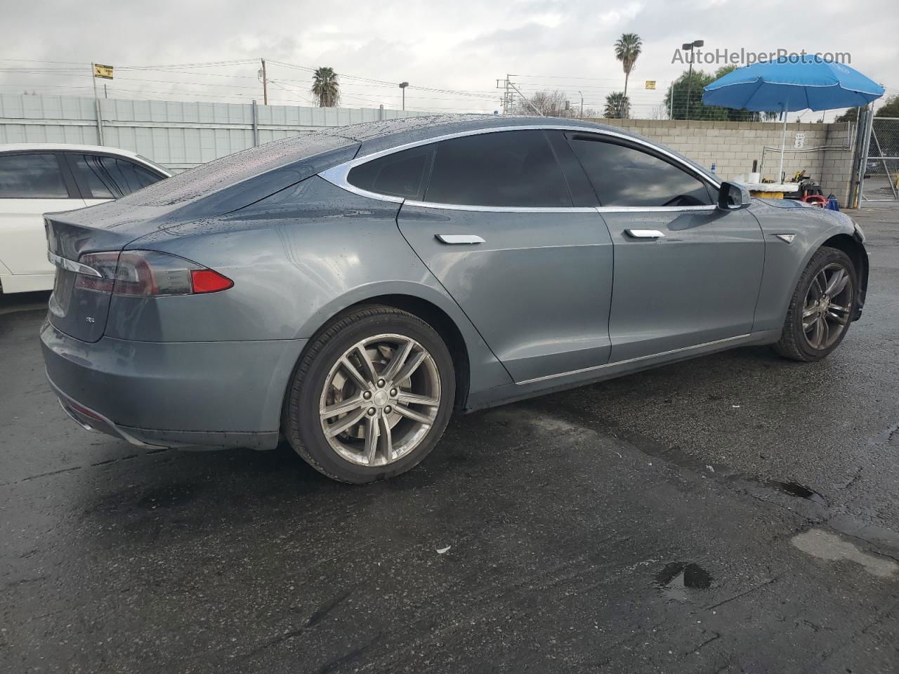 2014 Tesla Model S  Charcoal vin: 5YJSA1H18EFP30319