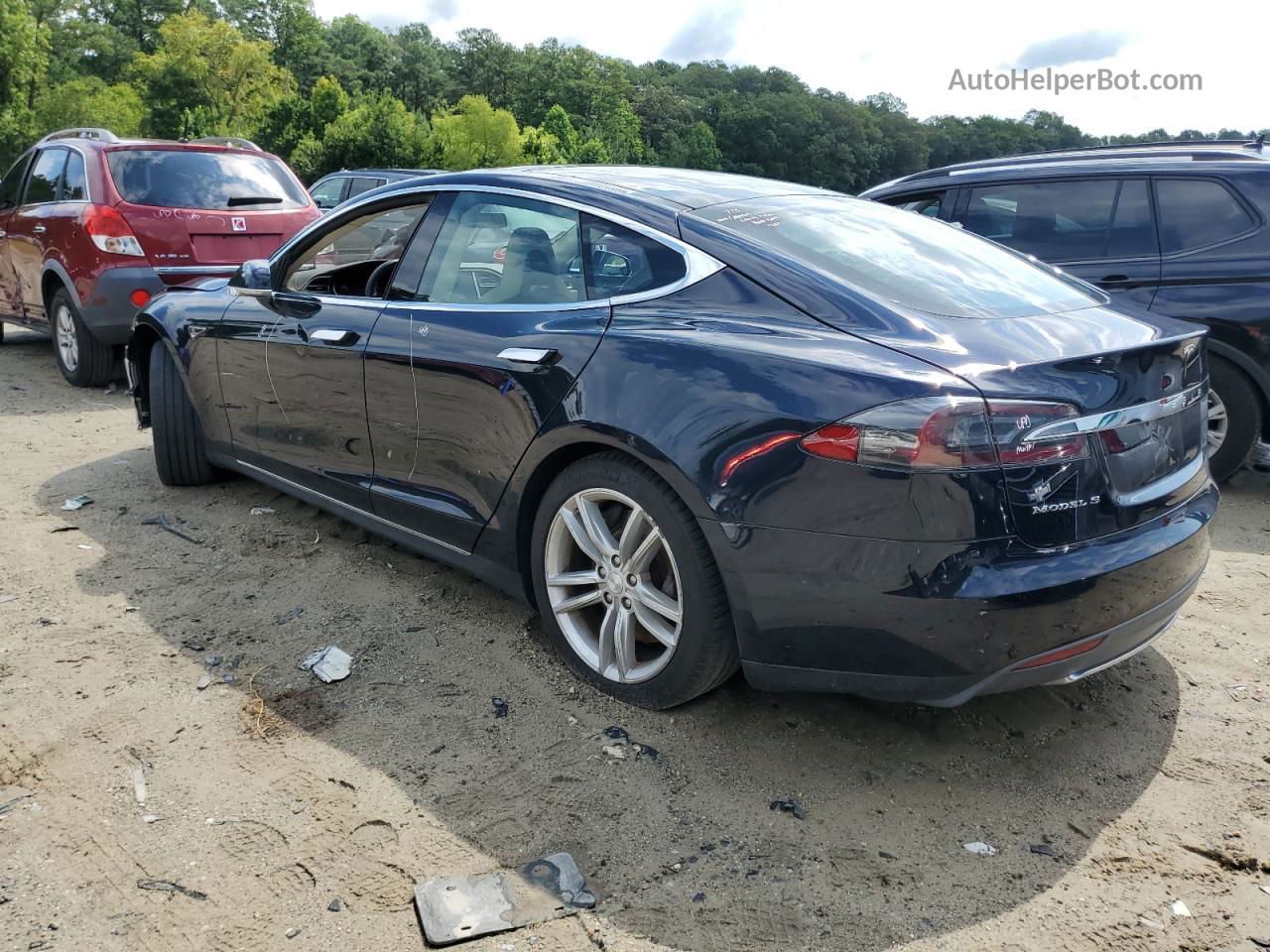 2014 Tesla Model S  Blue vin: 5YJSA1H18EFP46763