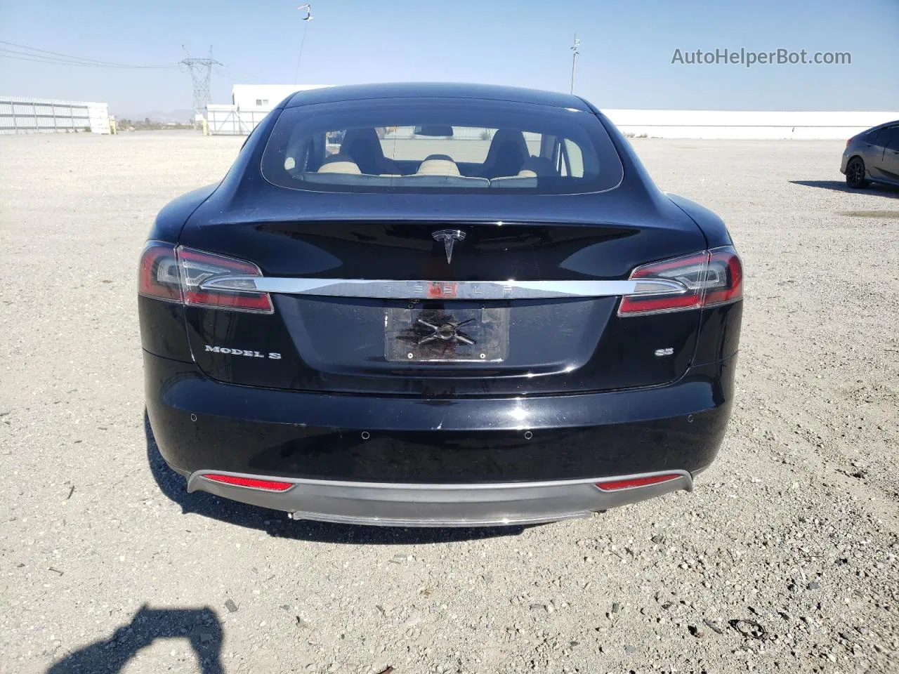 2014 Tesla Model S  Black vin: 5YJSA1H18EFP47220