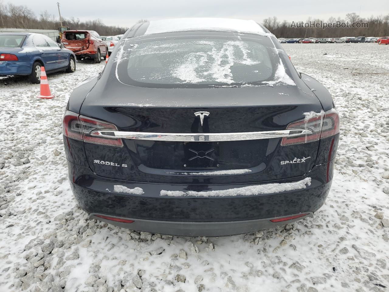 2014 Tesla Model S  Черный vin: 5YJSA1H18EFP52787