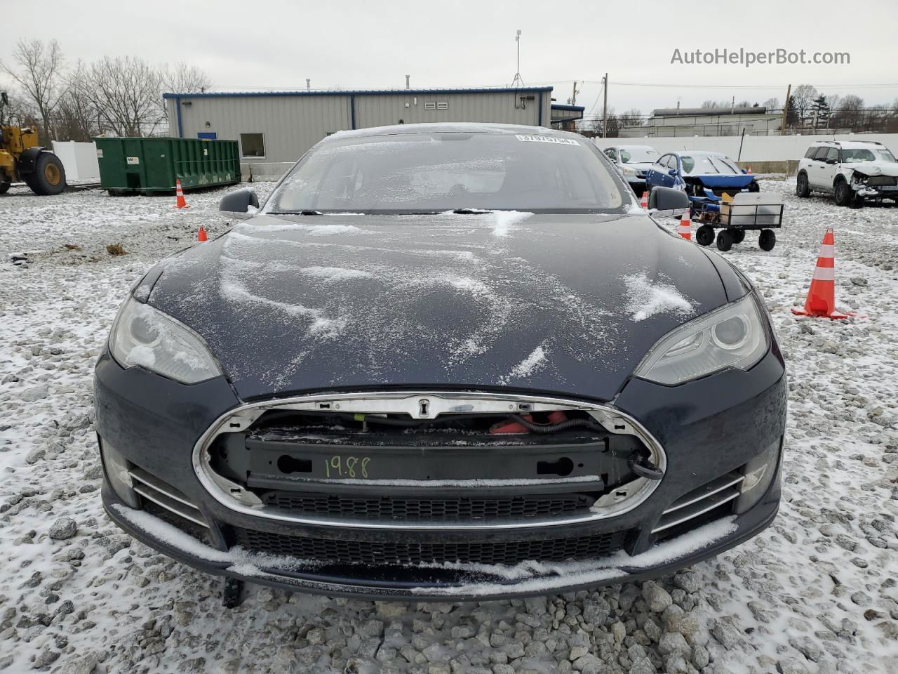 2014 Tesla Model S  Black vin: 5YJSA1H18EFP52787