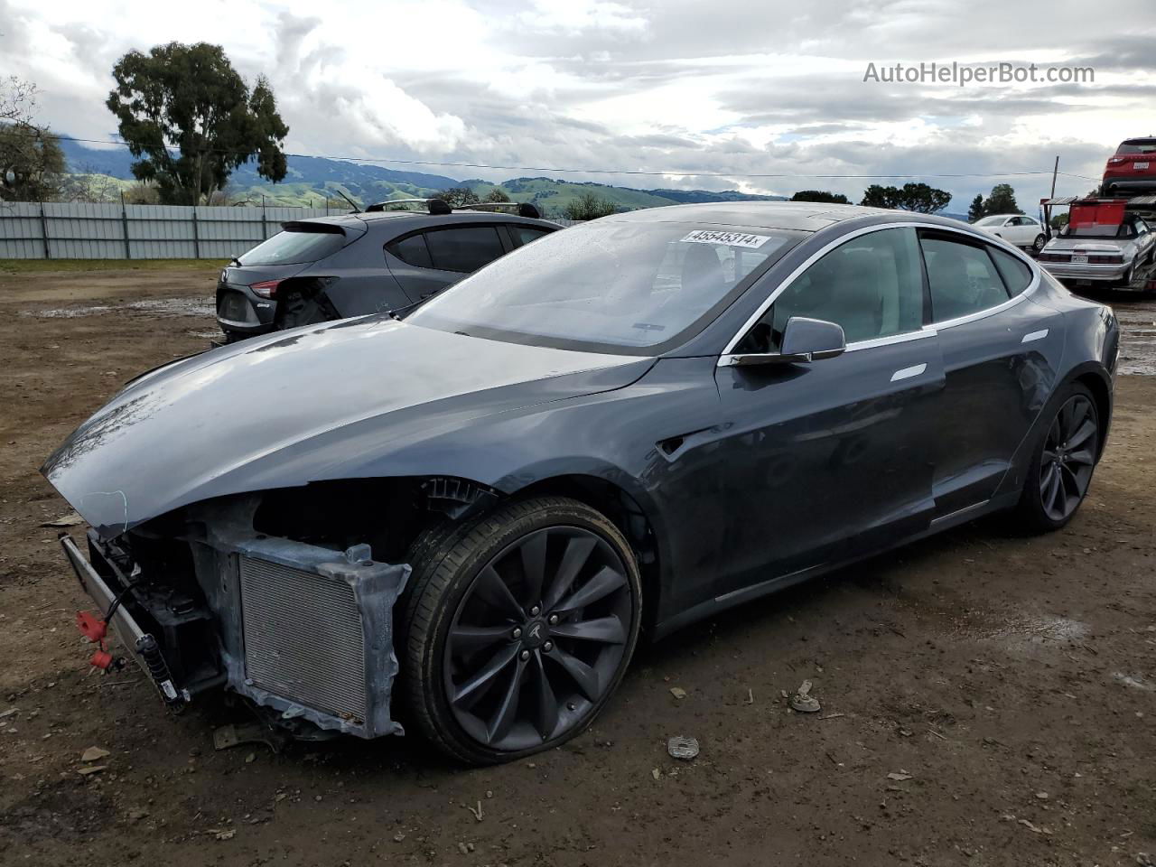 2014 Tesla Model S  Black vin: 5YJSA1H18EFP61263