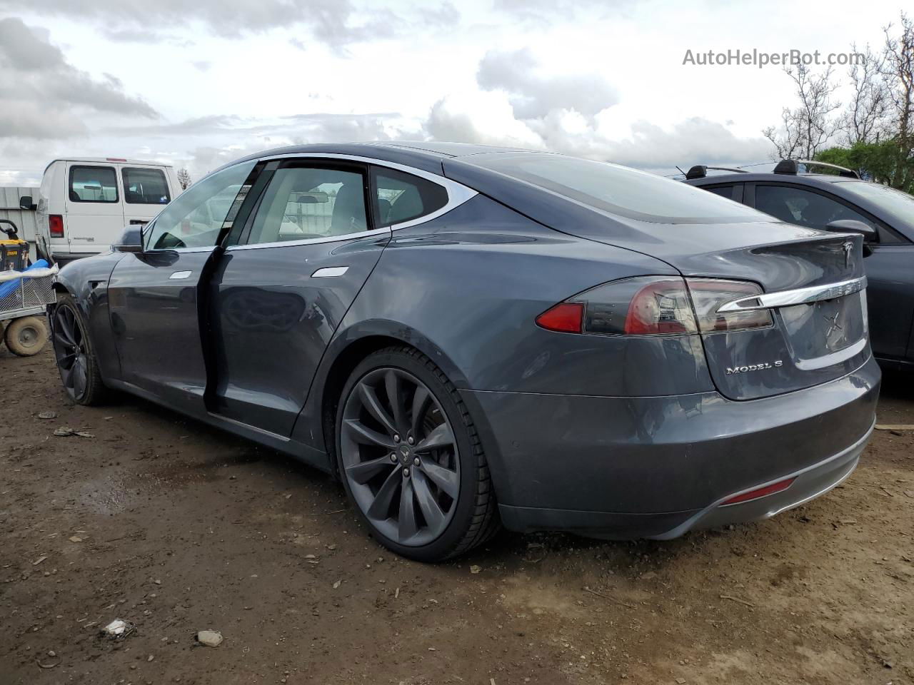 2014 Tesla Model S  Black vin: 5YJSA1H18EFP61263