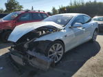 2014 Tesla Model S  White vin: 5YJSA1H18EFP66754