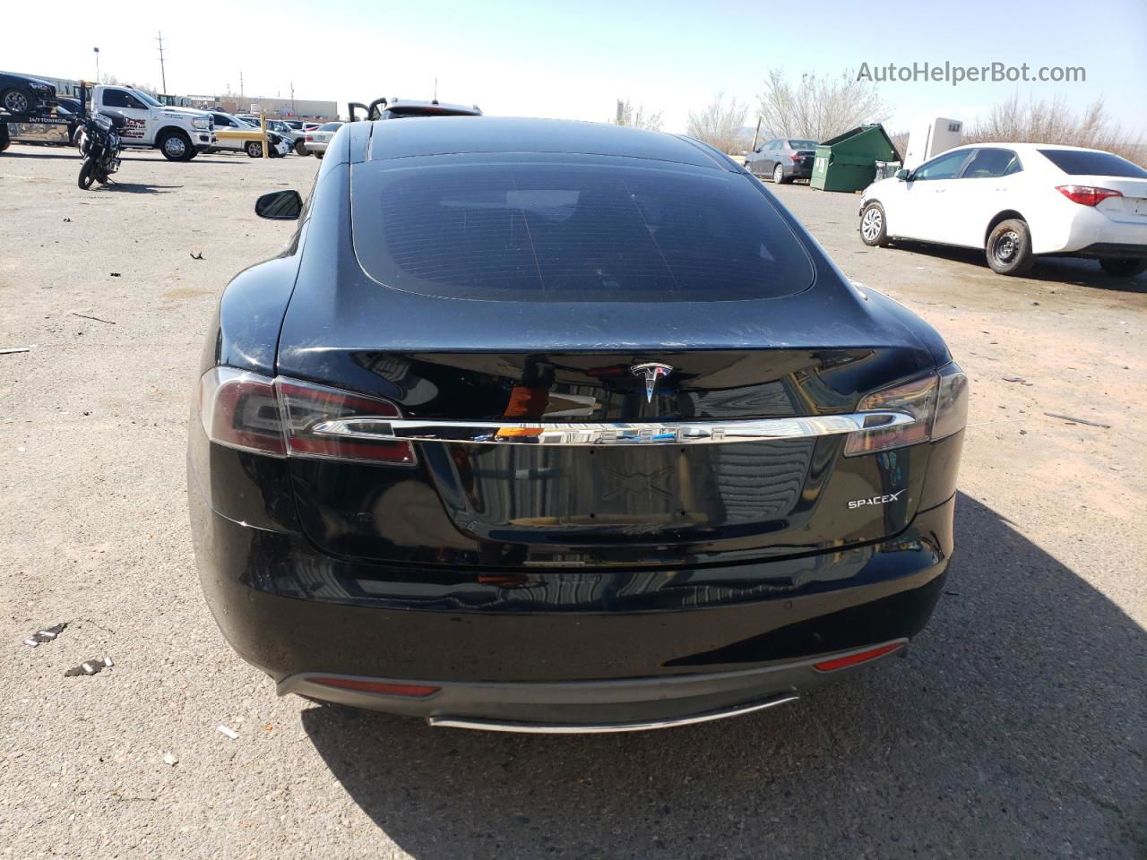 2014 Tesla Model S  Черный vin: 5YJSA1H19EFP53897