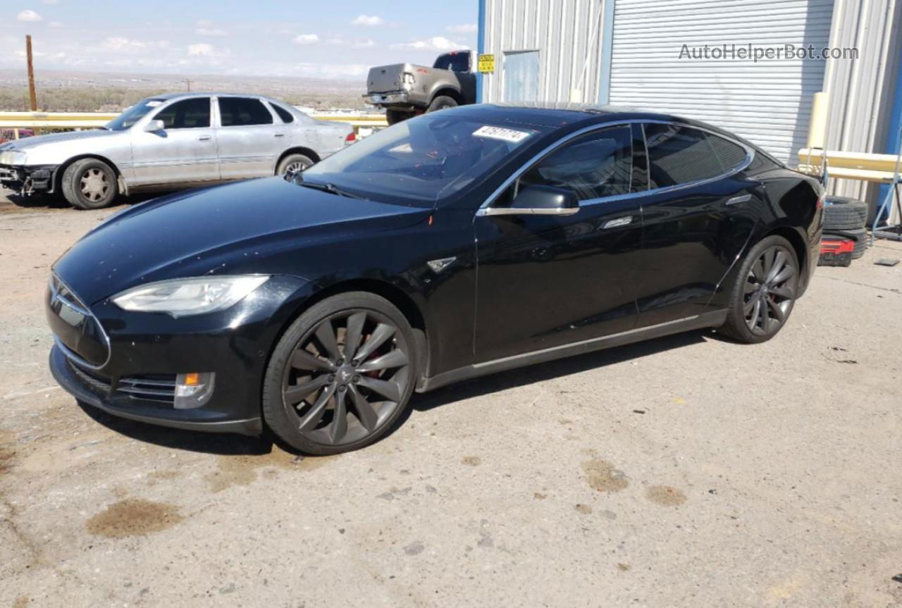2014 Tesla Model S  Black vin: 5YJSA1H19EFP53897