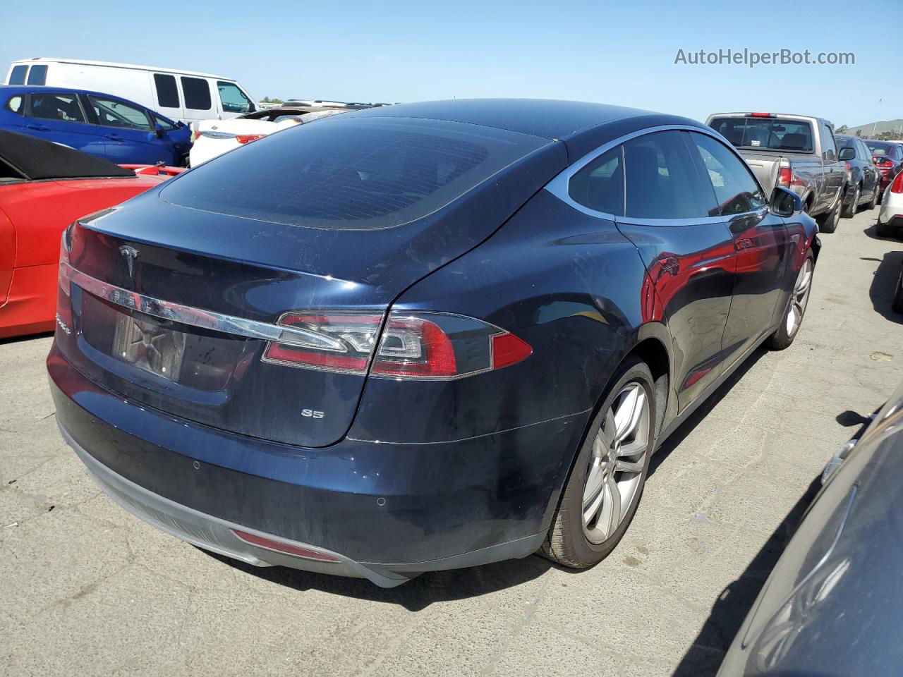 2014 Tesla Model S  Blue vin: 5YJSA1H1XEFP38678