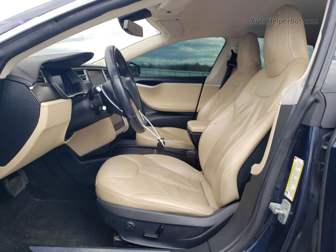 2014 Tesla Model S  Синий vin: 5YJSA1H1XEFP61037