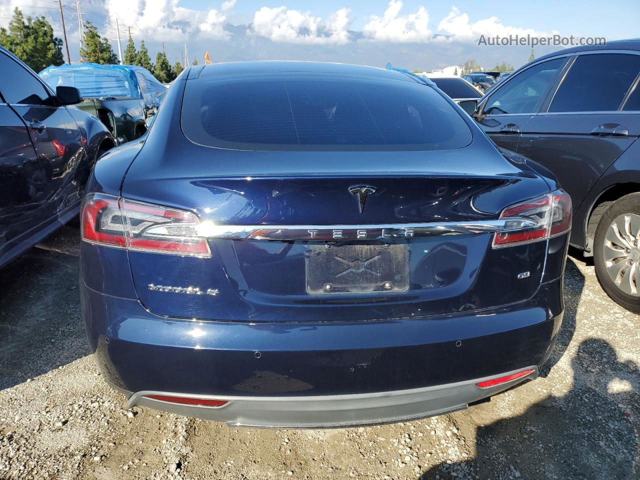 2015 Tesla Model S 85 Blue vin: 5YJSA1H1XFFP68829