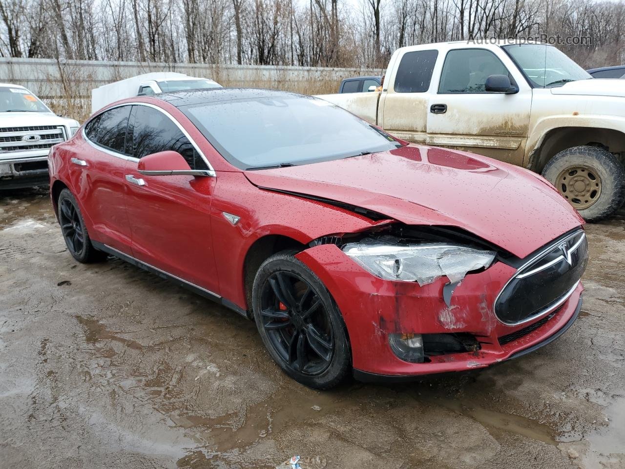 2014 Tesla Model S  Red vin: 5YJSA1H23EFP65780