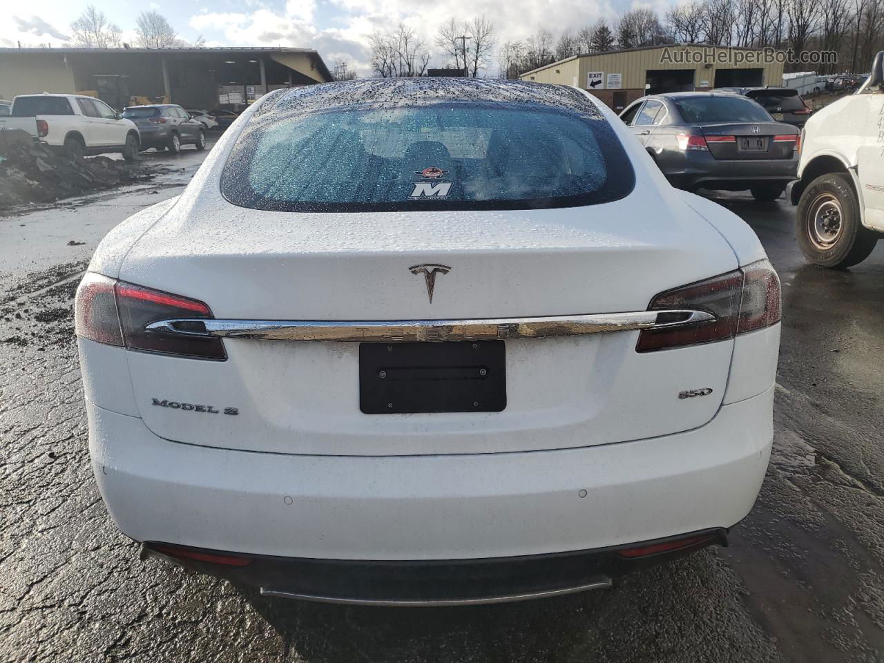 2015 Tesla Model S 85d Белый vin: 5YJSA1H25FFP69377